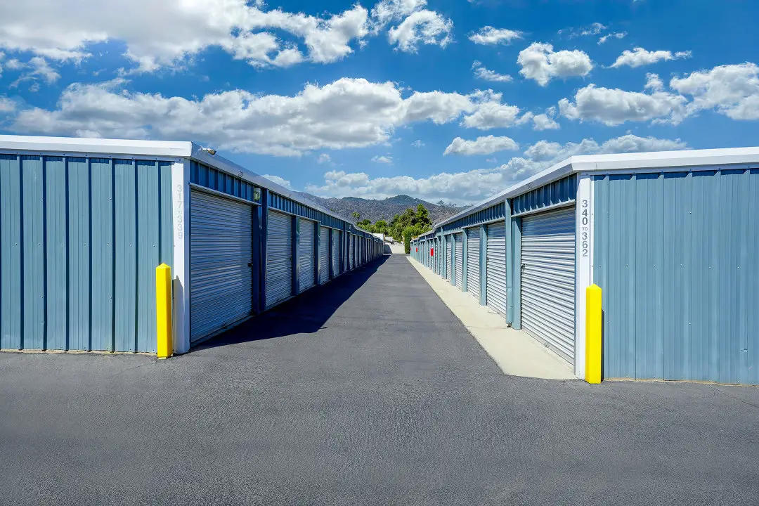Storage Units and moving truck Storage Units and moving truck